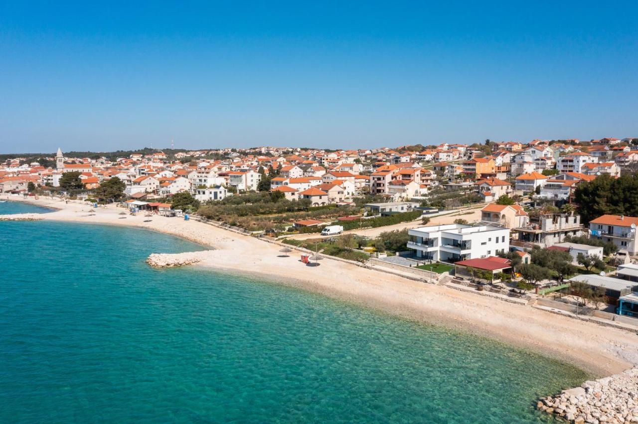 Luxury Apartment Sea Пакоштане Экстерьер фото
